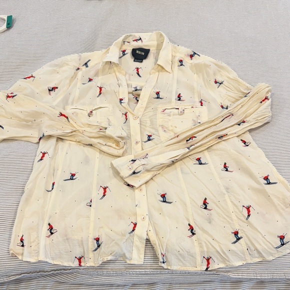 Maeve Tops - Maeve cream ski ⛷️ blouse size 6